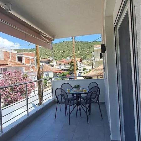 Ammoshine 1 بيت للعطل *